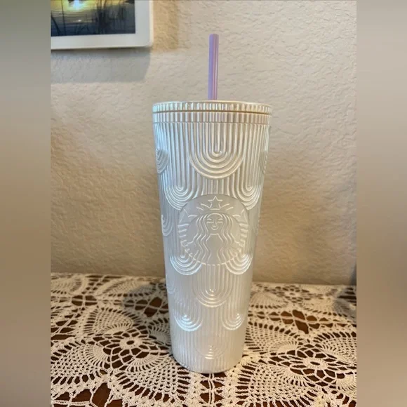 Starbucks White Pearl Shell Mermaid Scales Siren Tumbler - Picture 1 of 3